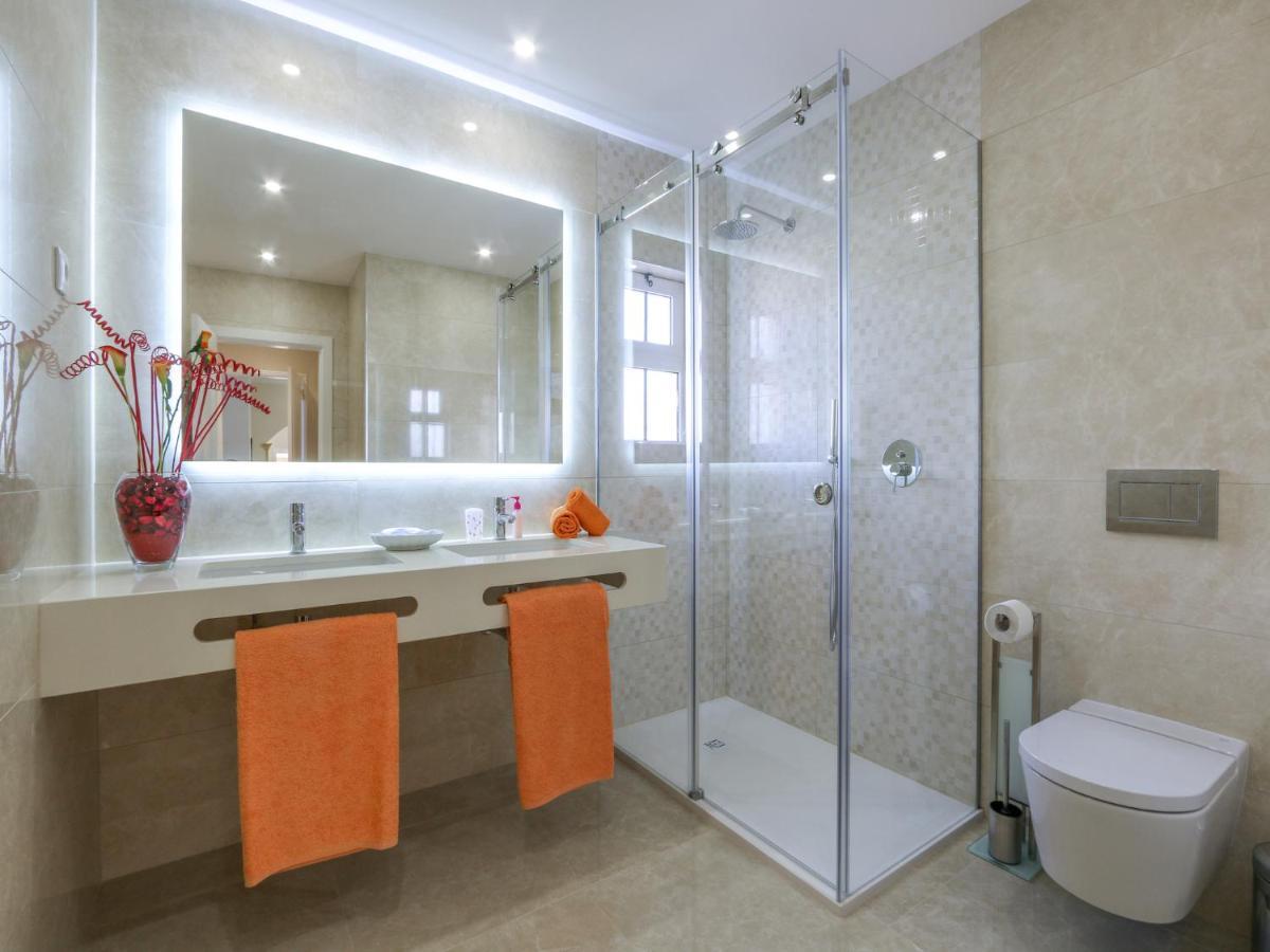 Luxury Holiday Villa Pescadinha Near Beach, อัลบูเฟรา ภายนอก รูปภาพ