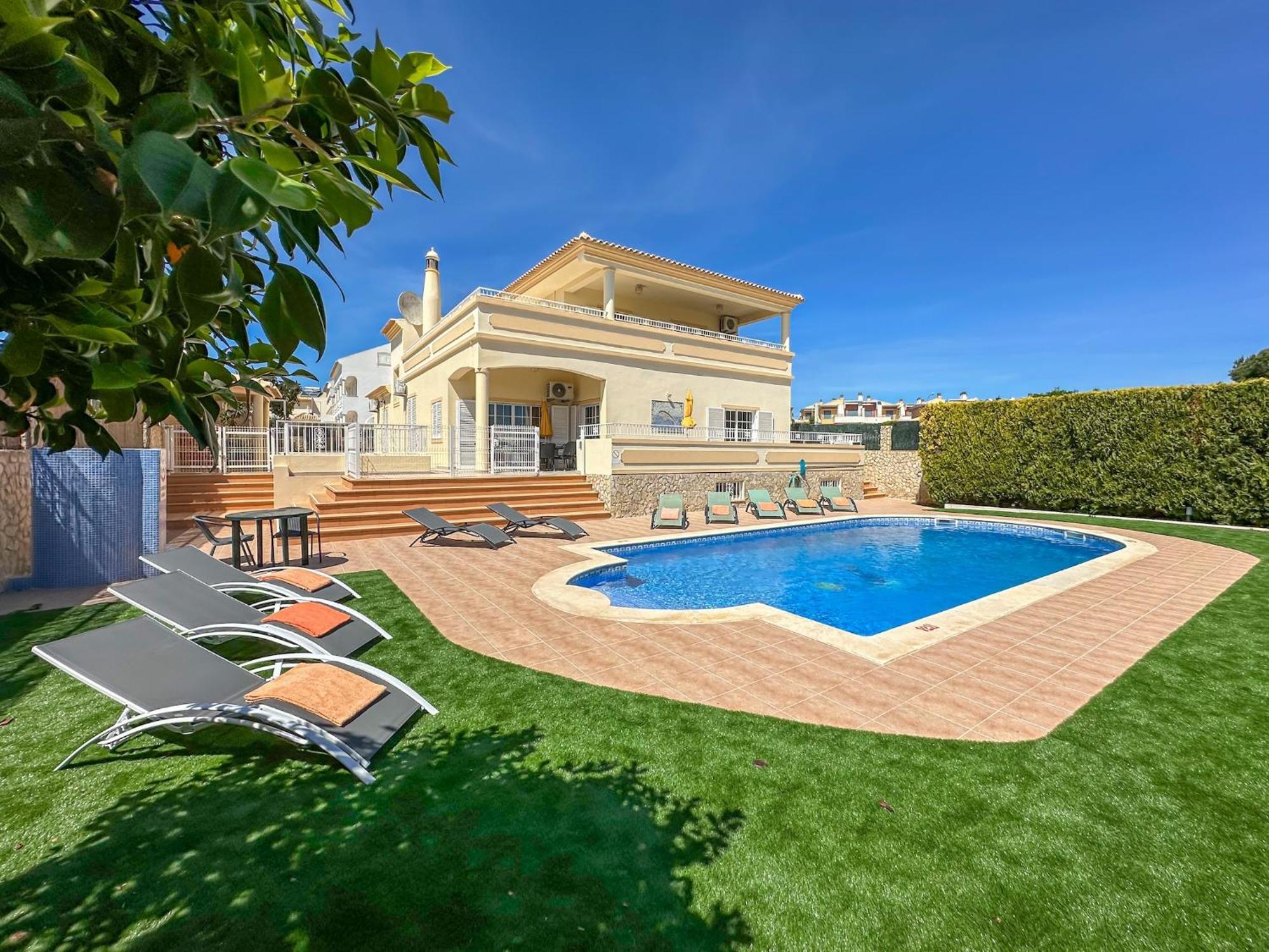 Luxury Holiday Villa Pescadinha Near Beach, อัลบูเฟรา ภายนอก รูปภาพ